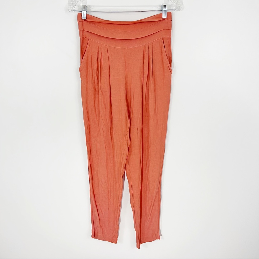 Uma and Leopold Casual Pants Small